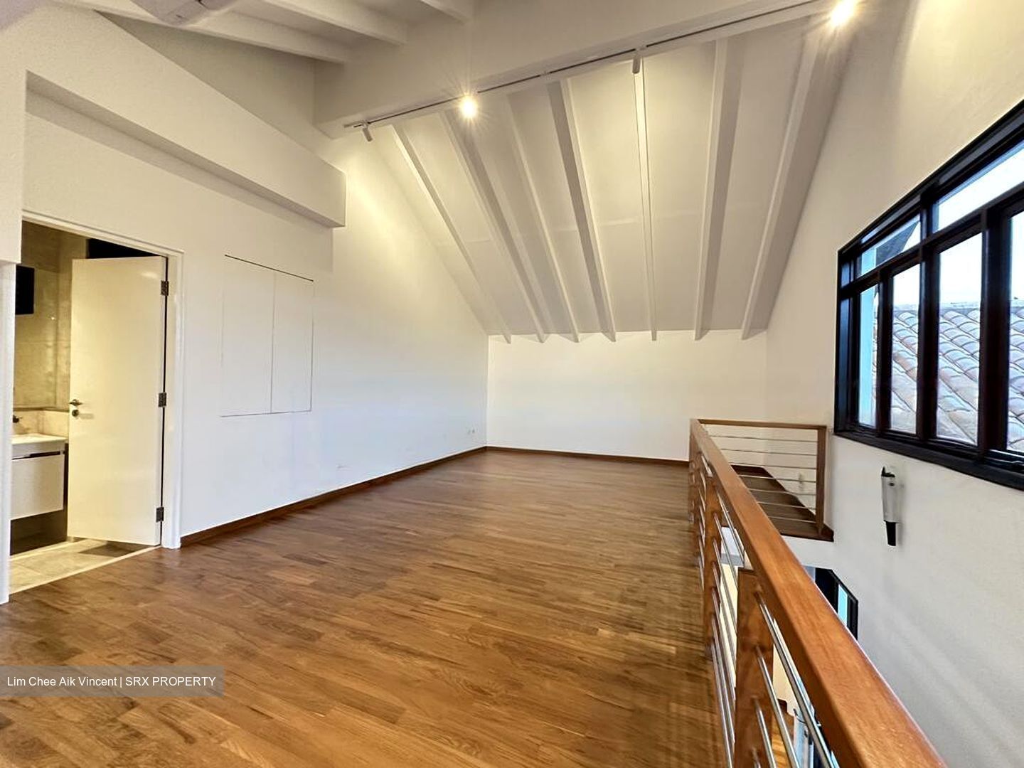 Ocean Drive (D4), Detached #480986511